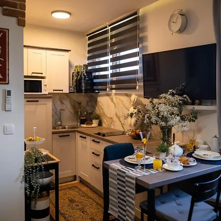 Malona One Bedroom Apartment